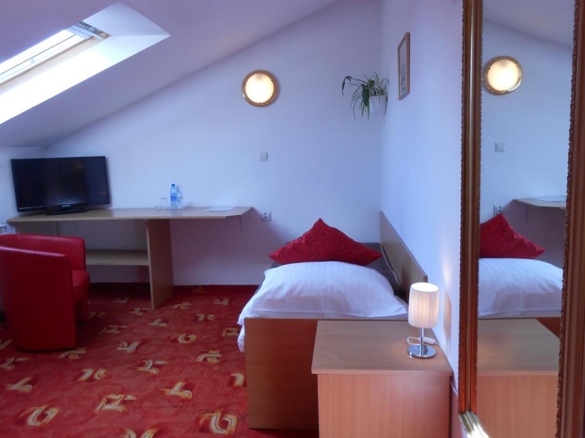Hotel As Biała Podlaska Habitación foto